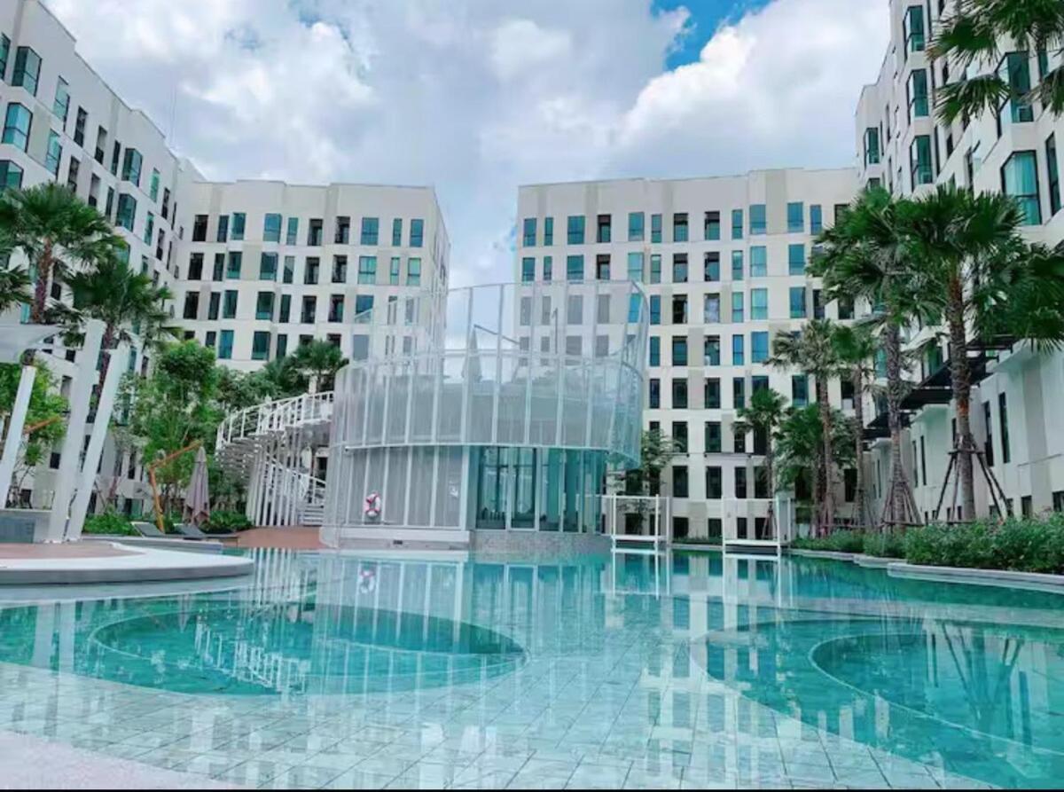 Unio Sukhumvit 72 Boutique Condo Ban Khlong Samrong Bagian luar foto