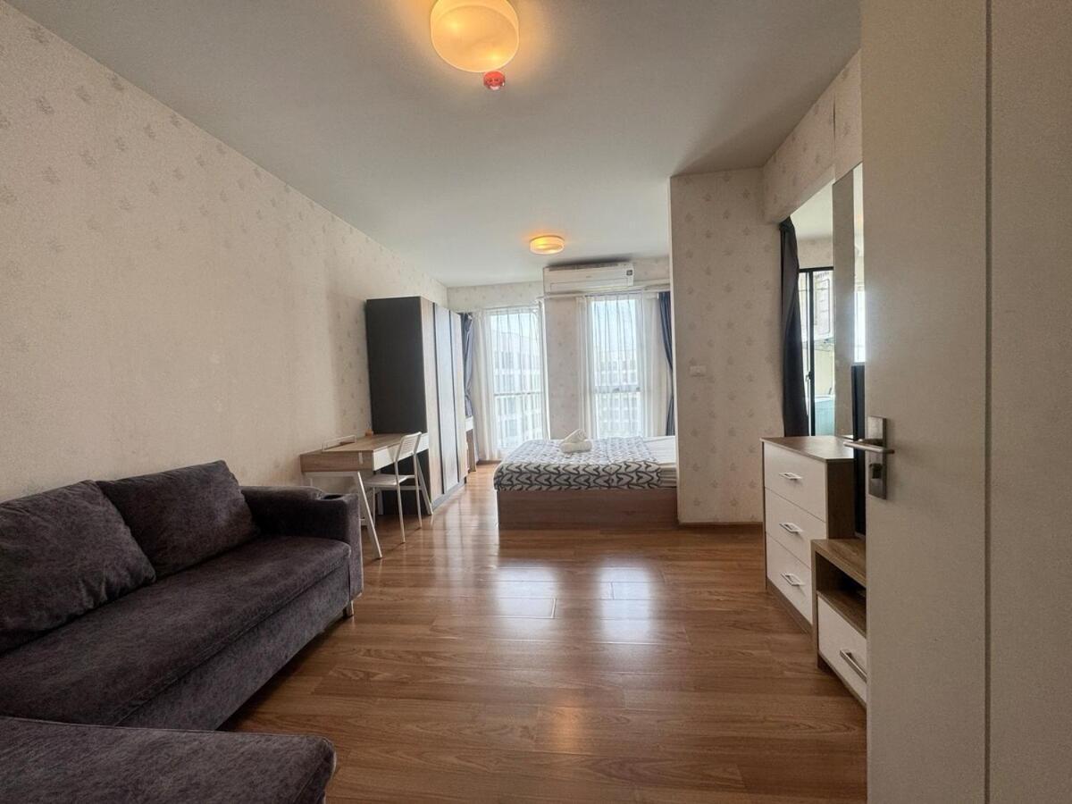 Unio Sukhumvit 72 Boutique Condo Ban Khlong Samrong Bagian luar foto