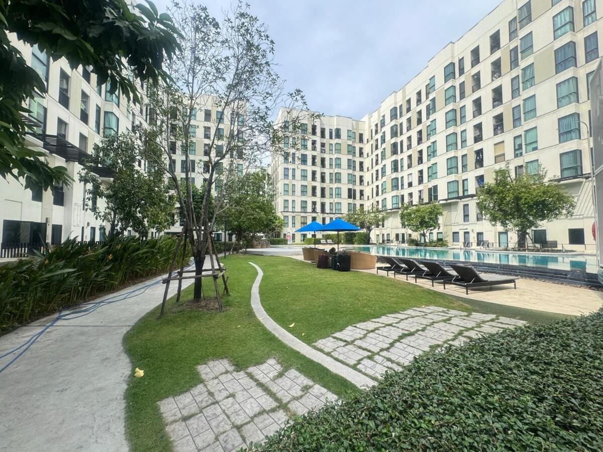 Unio Sukhumvit 72 Boutique Condo Ban Khlong Samrong Bagian luar foto